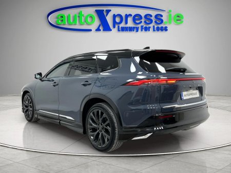2025 Toyota Crown - photo 9