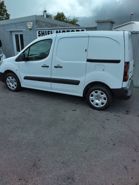 2018 Peugeot Partner - photo 6