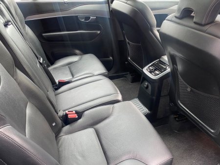 2024 Volvo XC90 - photo 10