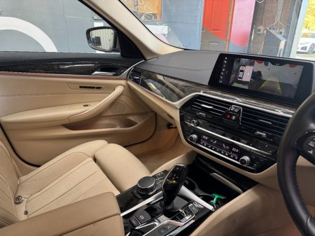 2018 BMW 5-Series - photo 15