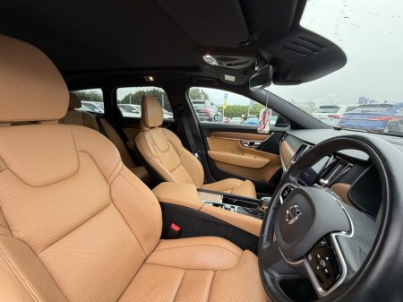 2019 Volvo V90 - photo 14