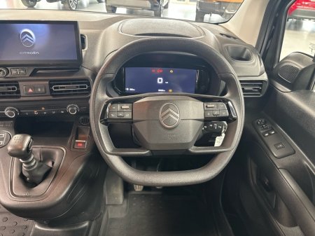 2024 Citroen Berlingo - photo 9