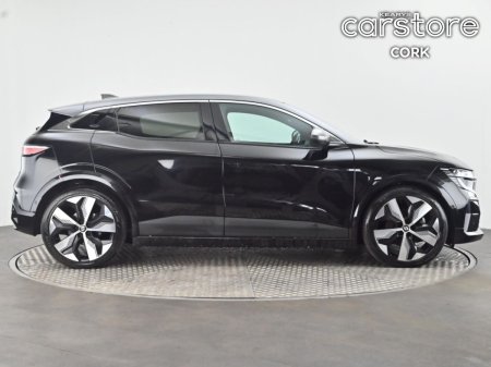 2024 Renault Megane E-Tech - photo 2