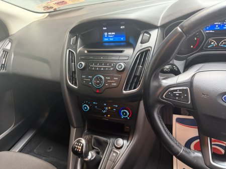 2017 Ford Focus - photo 13