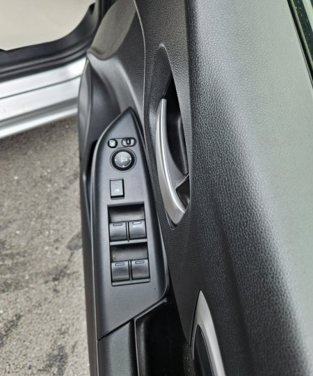 2017 Honda Fit - photo 3