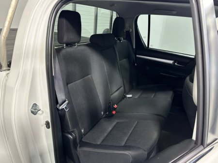2023 Toyota Hilux - photo 11