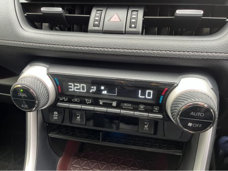 2020 Toyota RAV4 - photo 19