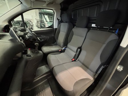 2023 Peugeot Partner - photo 14