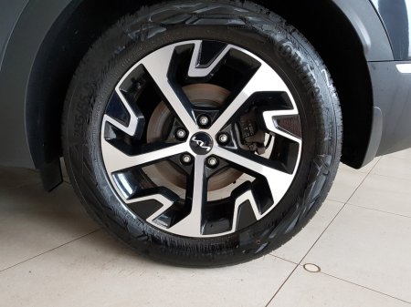 2024 Kia Sportage - photo 4