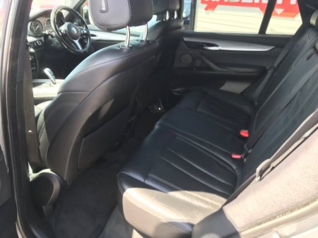 2017 BMW X5 - photo 42