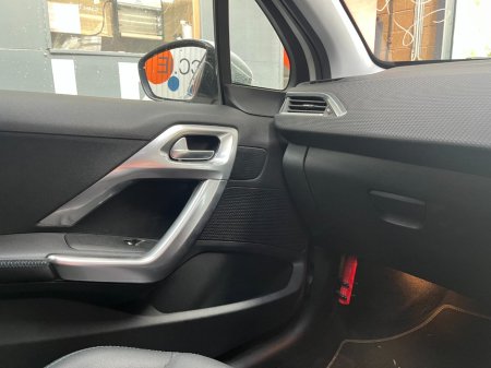 2020 Peugeot 2008 - photo 13