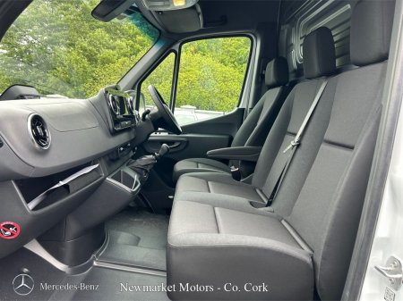 2027 Mercedes-Benz Sprinter - photo 18