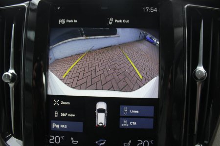 2020 Volvo XC60 - photo 17