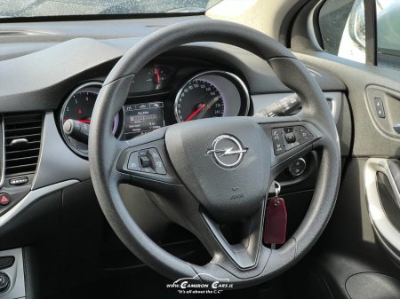 2018 Opel Astra - photo 7