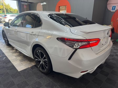 2021 Toyota Camry - photo 6