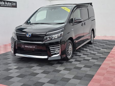 2016 Toyota Voxy - photo 6
