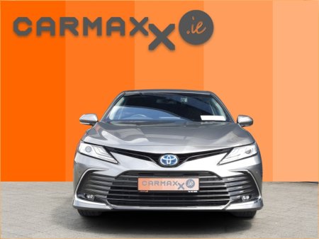 2021 Toyota Camry - photo 2