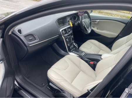2017 Volvo V40 - photo 13