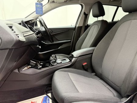 2020 BMW 1-Series - photo 5