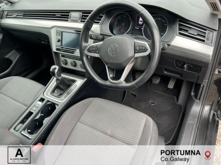 2021 Volkswagen Passat - photo 6