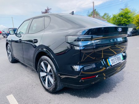 2025 Ford Capri - photo 9