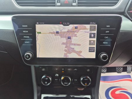 2018 Skoda Superb - photo 16