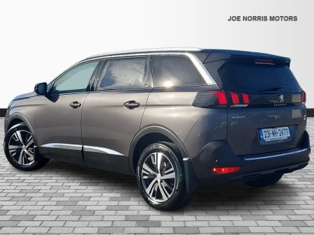 2023 Peugeot 5008 - photo 3