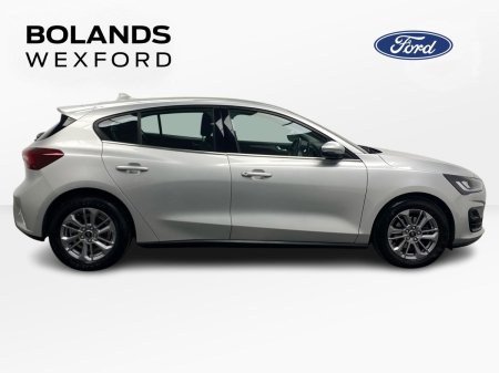 2023 Ford Focus - photo 4