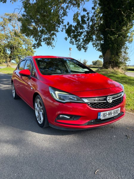 2016 Vauxhall Astra - photo 2