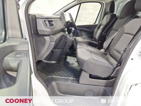 2027 Nissan Primastar - photo 6
