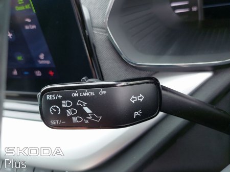 2023 Skoda Octavia - photo 28