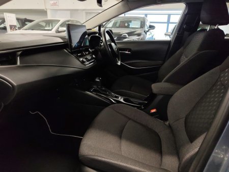 2023 Toyota Corolla - photo 6