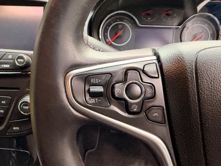 2016 Vauxhall Insignia - photo 17
