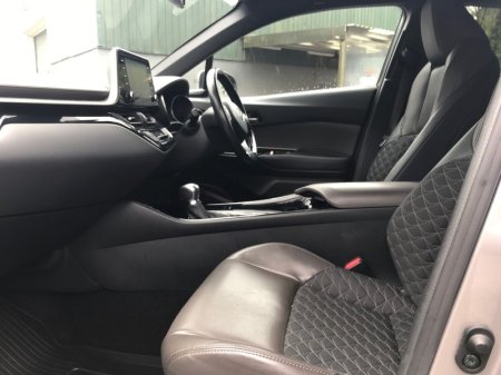 2022 Toyota C-HR - photo 6