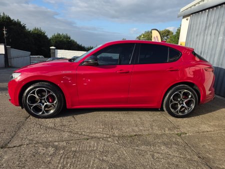 2022 Alfa Romeo Stelvio - photo 5