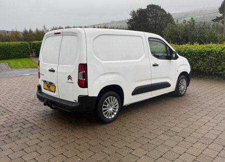 2021 Citroen Berlingo - photo 3