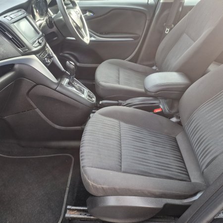2017 Opel Zafira - photo 8