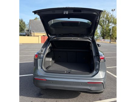 2025 Volkswagen Tiguan - photo 13