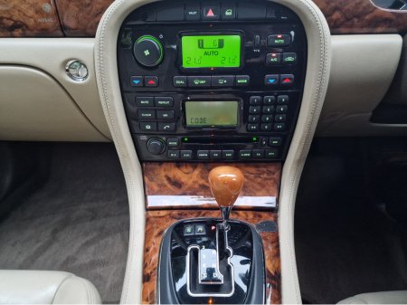 2006 Jaguar XJ - photo 9