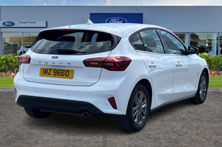 2025 Ford Focus - photo 4