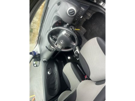 2011 Nissan Note - photo 17