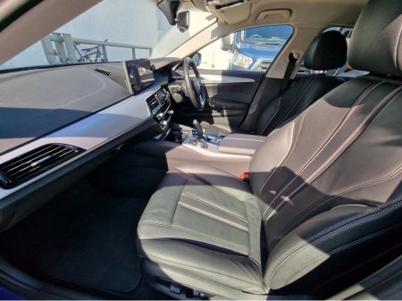 2022 BMW 5-Series - photo 31