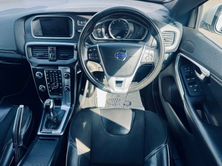 2016 Volvo V40 - photo 19