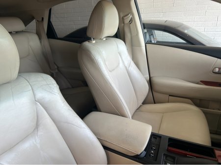 2010 Lexus RX450H - photo 13