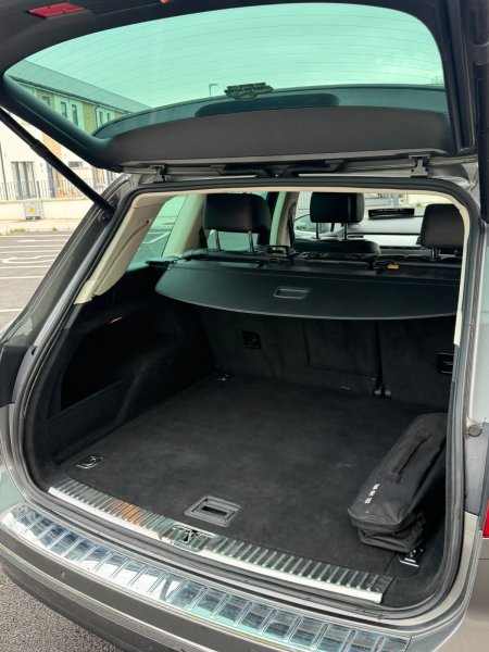 2016 Volkswagen Touareg - photo 4