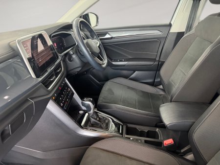 2023 Volkswagen T-Roc - photo 17