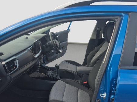 2021 Kia Stonic - photo 18
