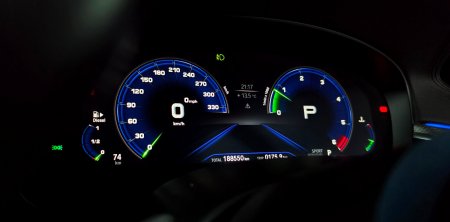 2018 BMW 5-Series - photo 42