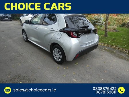 2022 Toyota Yaris - photo 4