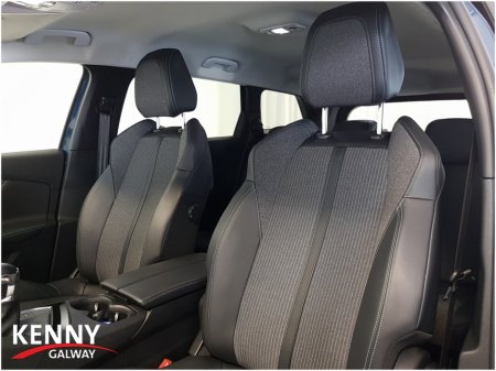 2022 Peugeot 5008 - photo 11
